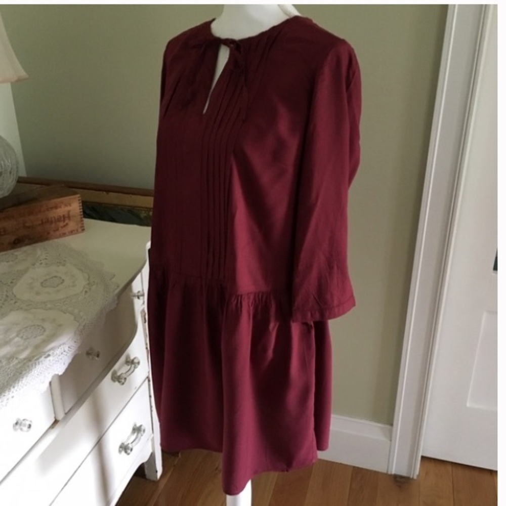 Old Navy Burgundy Long sleeve drop waist dress - M